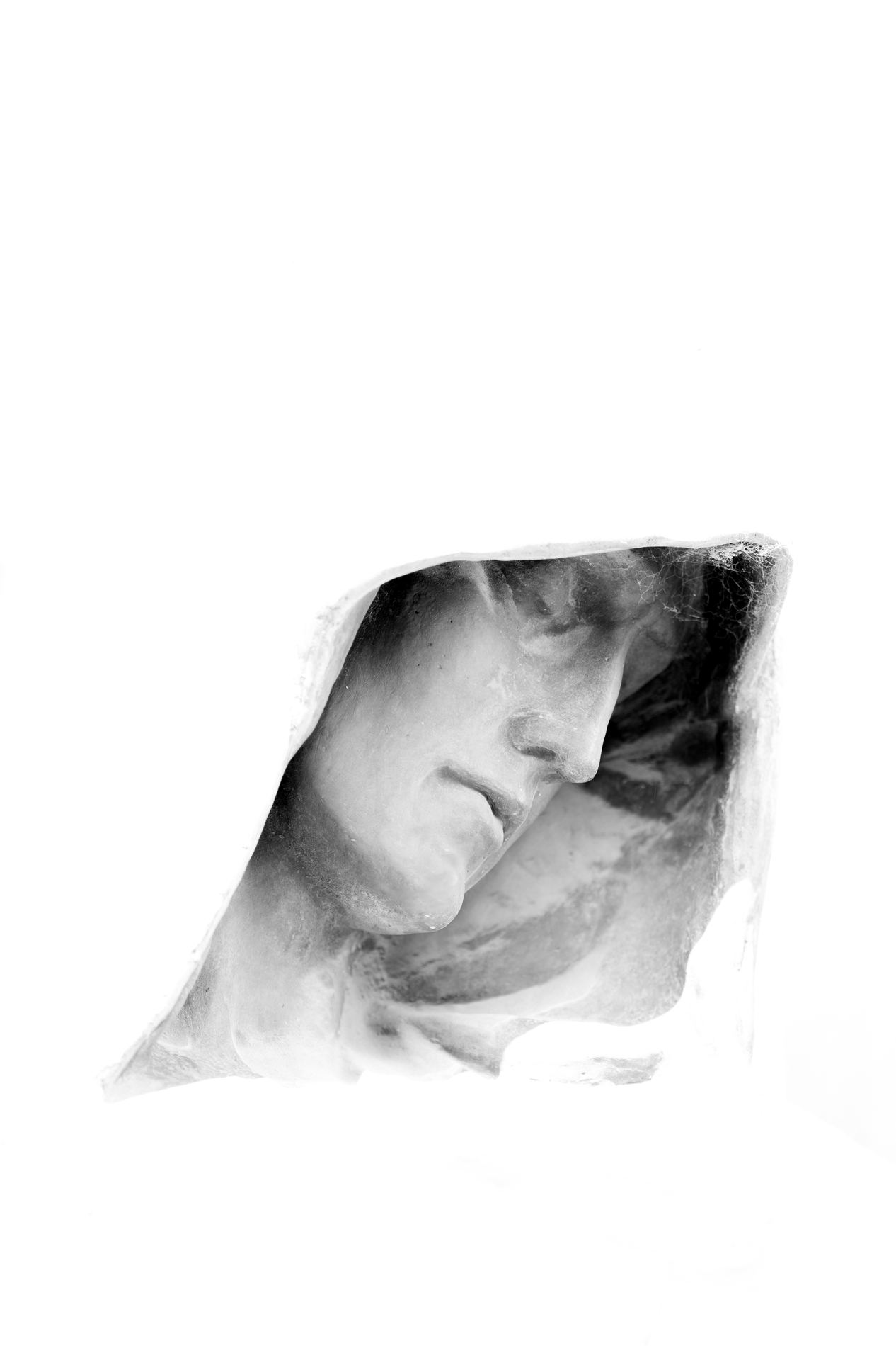 Detalle de un rostro esculpido